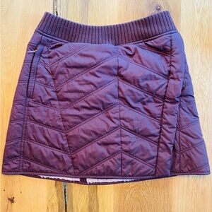 Prana XS puffer skirt.